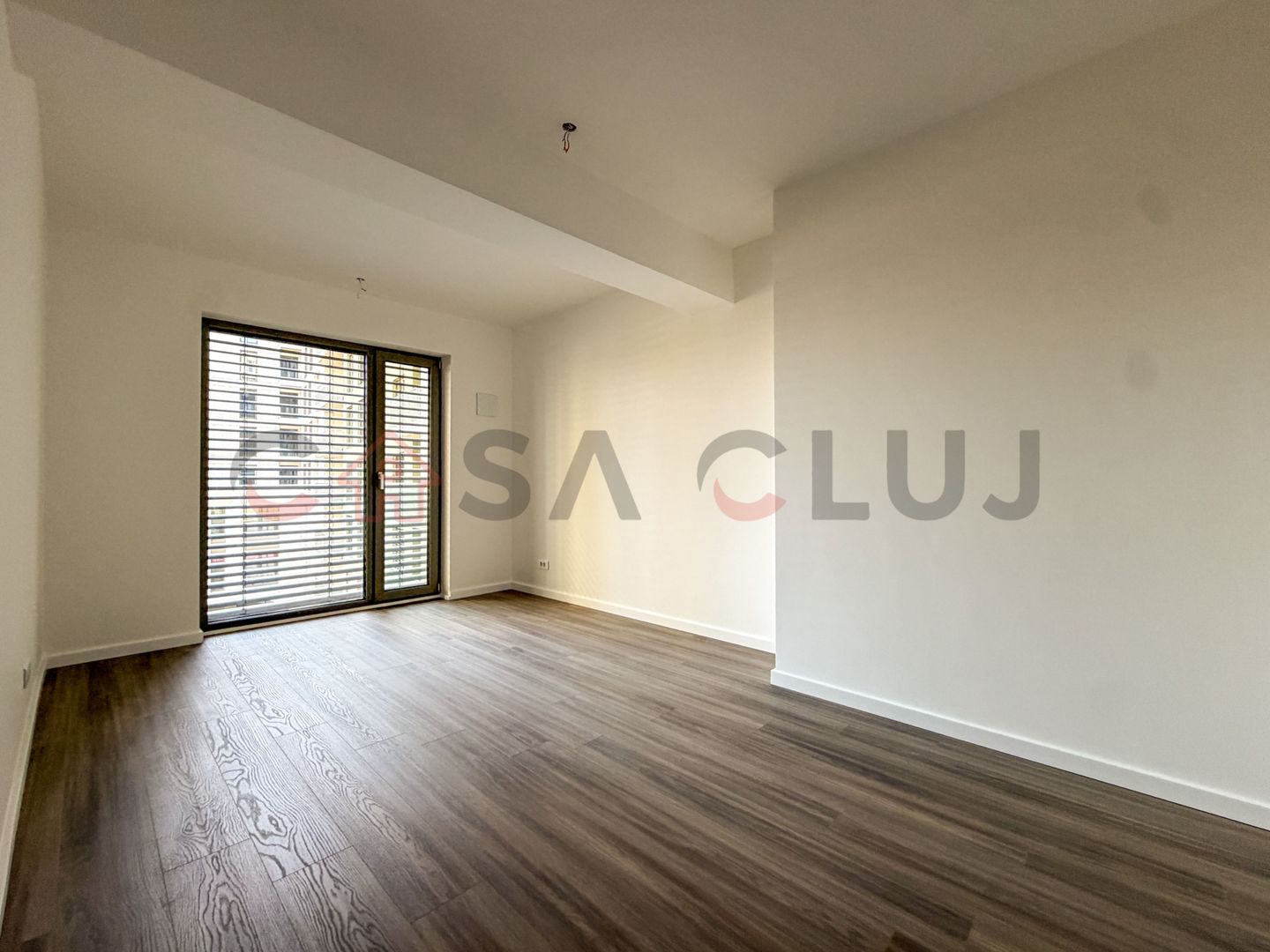 3 camere, bloc nou, finisat - Poză 5