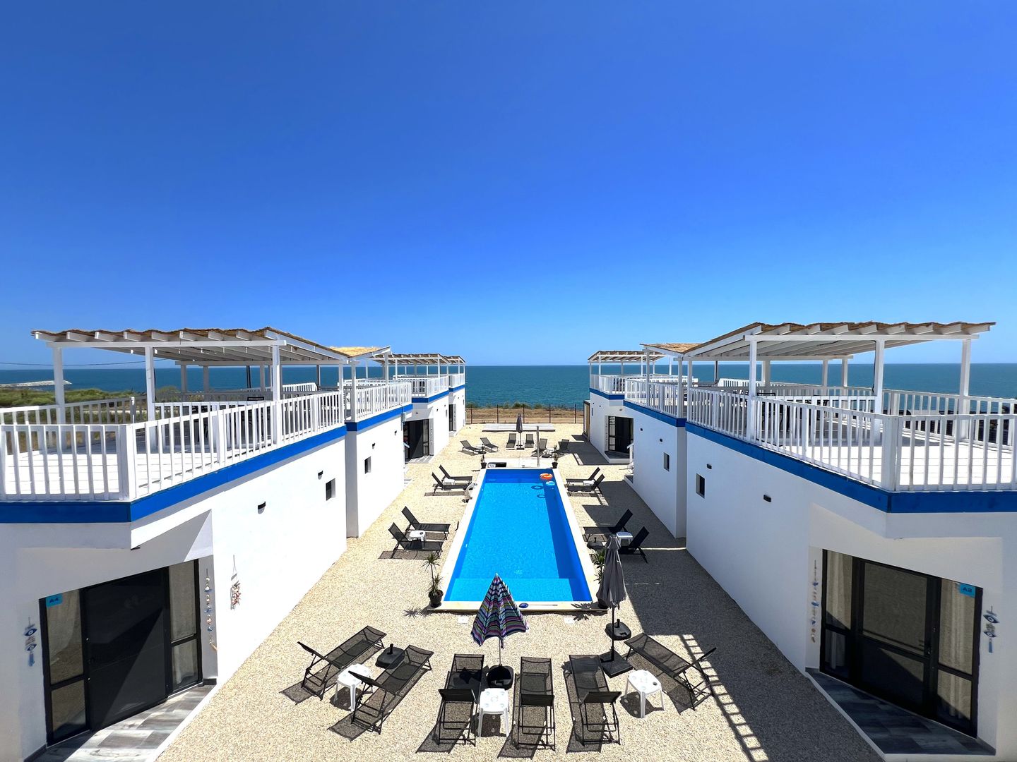 10 Casute Greek Bungalows , Piscina, la Malul Marii, Afacere la Cheie - Poză 13