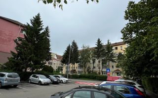 Ap 2 camere semidecomandat zona Bd. Mihai Viteazu/DE RENOVAT - Poză 11