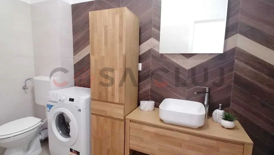 Zona Semicentrala - Modern, Etaj Intermediar, spatios - Poză 8