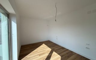 4 Camere I Spatios I Loc Parcare - Poză 3