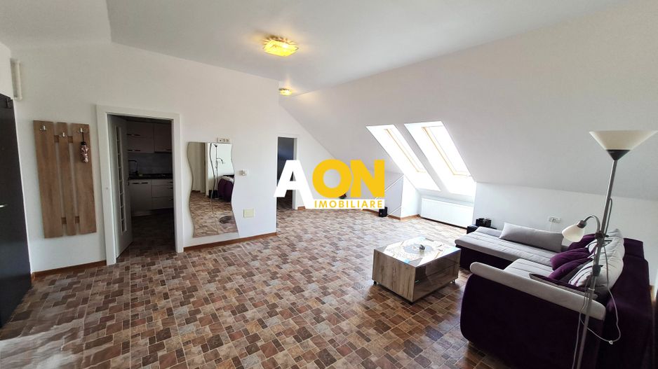 Apartament 3 Camere, 94 mp, Decomandat, Zona Foarte Buna - Poză 2