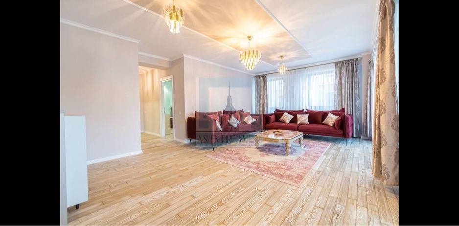 Apartament 3 camere de vanzare/ Poiana Brasov - Poză 1