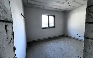 Vanzare casa P+M in Sendreni( in spatele Primariei), pret 92.500 euro - Poză 20
