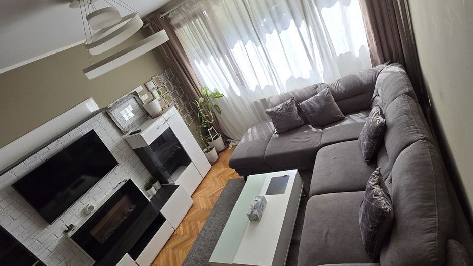 apartament 2 camere Eroii Revolutiei - Poză 1
