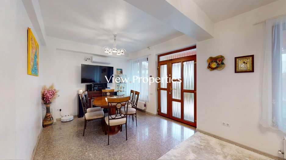 Balotești - Casă individuală + Spațiu comercial - Poză 3