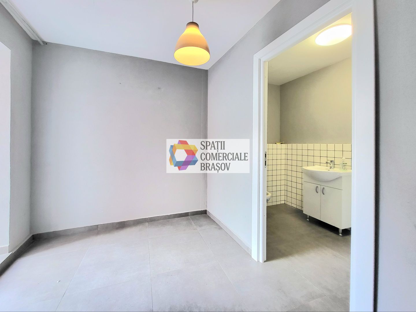 Spatiu comercial Ultracentaral Brasov - 83mp - Poză 7