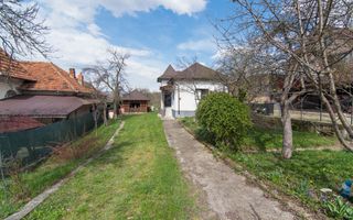 Casa cu 3 camere renovata - Poză 2