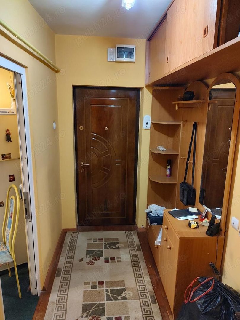 Ag BRASADAS vinde apt 2 cam etaj 2/4 Micro 16. - Poză 1