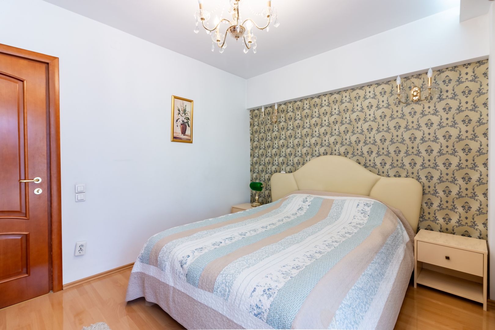 Apartament spatios 3 camere,  P-ta Unirii/ Sf Vineri - Poză 5