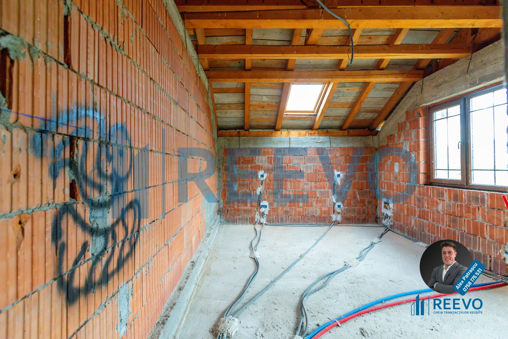 Vilă spațioasă cu vedere la pădure, la doar 15 minute de Bacău! - Poză 21