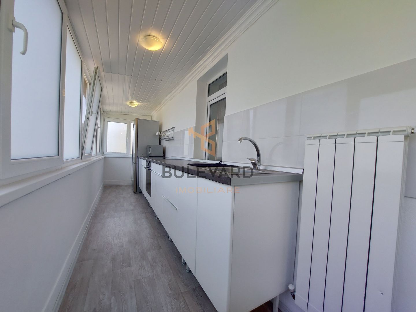 Apartament cu 2 camere+terasa de 13 mp+garaj! - Poză 7
