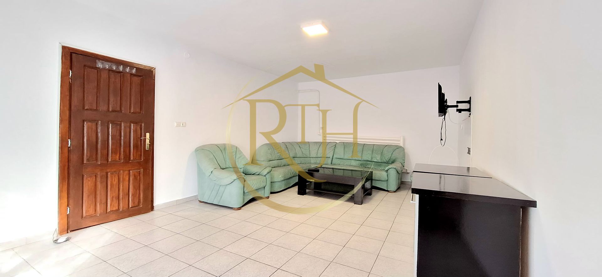 Oferim spre inchiriere casa spatioasa cu 2 camere, Zona Soarelui,cartier privat - Poză 8