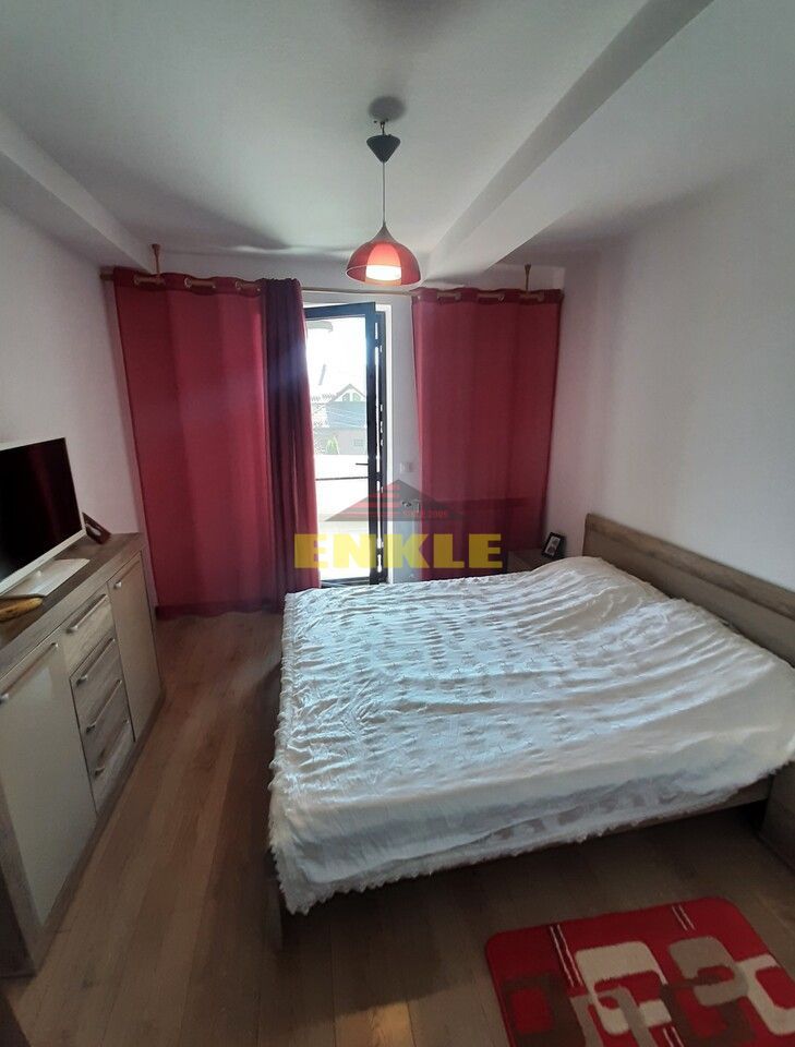 Vila 5 camere, Lebada , finisaje de lux, pret 295000 euro neg - Poză 10
