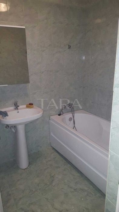 Apartament cu 2 camere de vânzare în Florești, zona Teilor. - Poză 7
