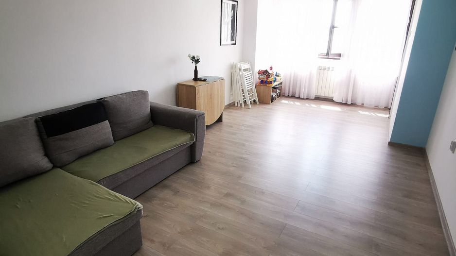 De vanzare apartament 3 camere, micro 39, 76.000 euro negociabil - Poză 5