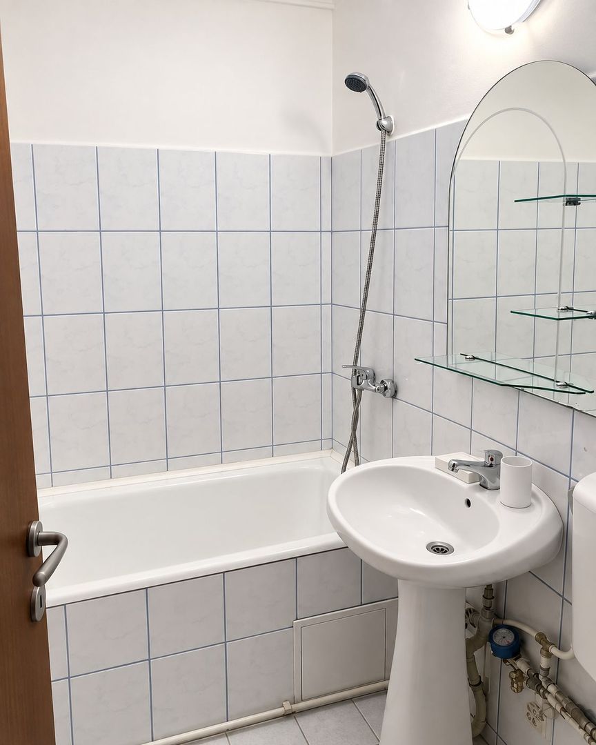 Apartament 1 camera Dec, 30 mp, Grădinari, Iulius Mall 350 euro - Poză 6