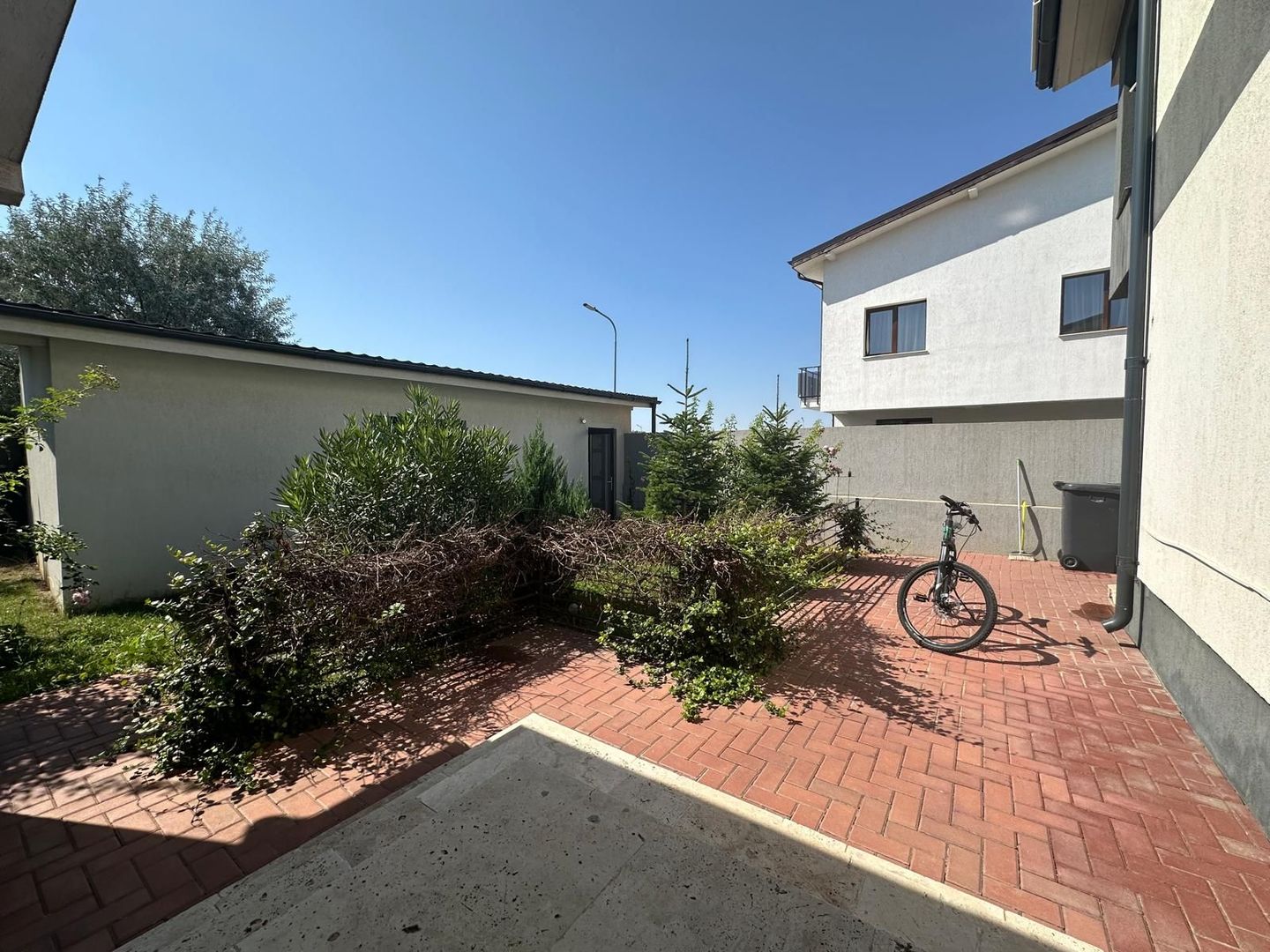 Vila individuală P+1, 5 camere, 260 mp utili – teren 400 mp - Poză 44