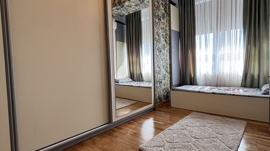Apartament spectaculos 120 mp | Panorama către oraș | 2 Locuri Parcare - Poză 34