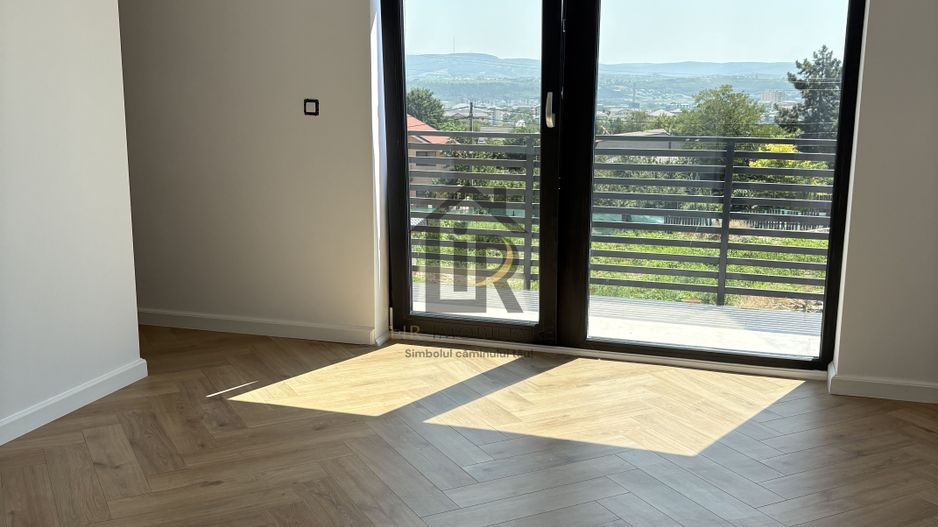 Vila P+1 într-un complex exclusivist- Miroslava- Iasi - Poză 55