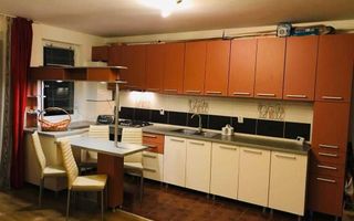 Apartament cu 3 camere, parcare cu CF, balcon 10 mp, zona Eroilor. - Poză 4