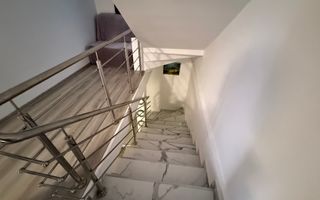 Casă de vânzare Bariera Vâlci - Poză 2