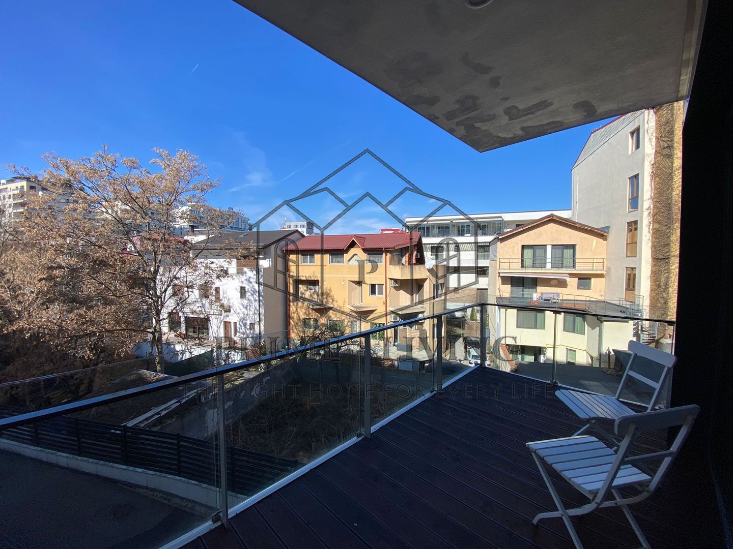 APARTAMENT SUPERB CU 2 DORMITOARE LA  INCHIRIERE LANGA PARC HERASTRAU - Poză 11