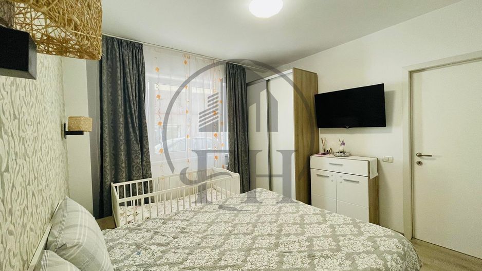 SOLD / VANDUT Apartament cu 2 camere de vânzare în Mamaia - Poză 2