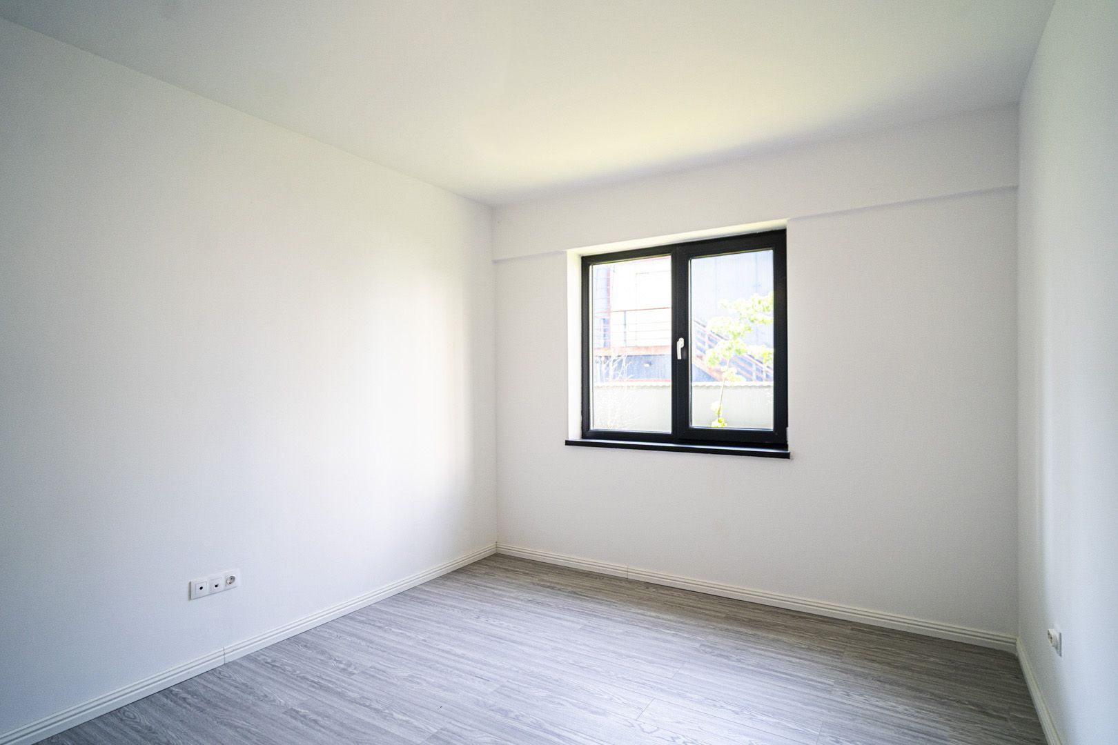MILITARI, METROU PACII, 2 CAMERE, 57 mp, GRADINA, 150 mp - Poză 8