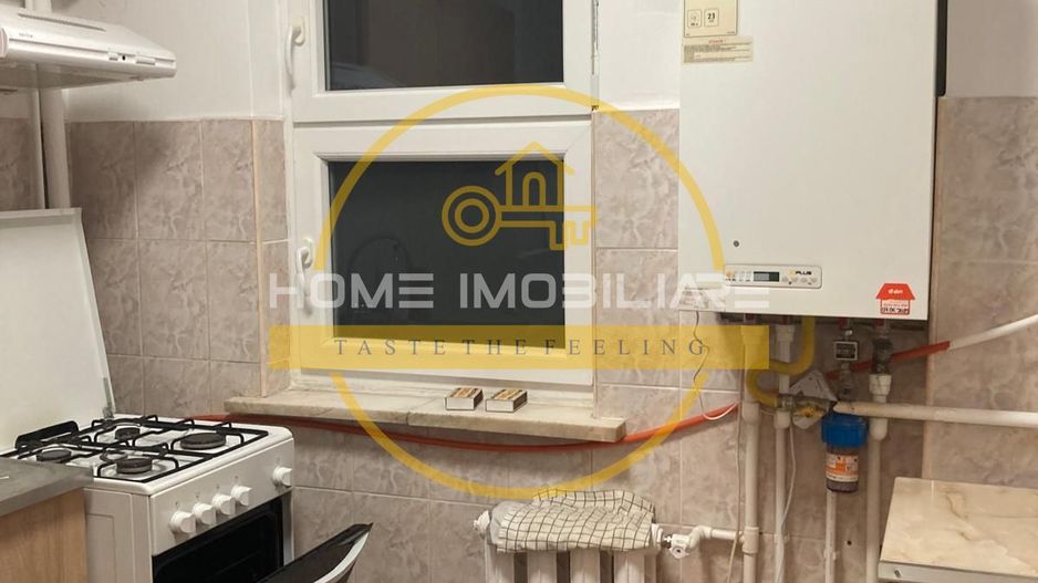 Centru Civic/ Apartament 3 camere/ Decomandat/Fara Risc Seismic - Poză 8