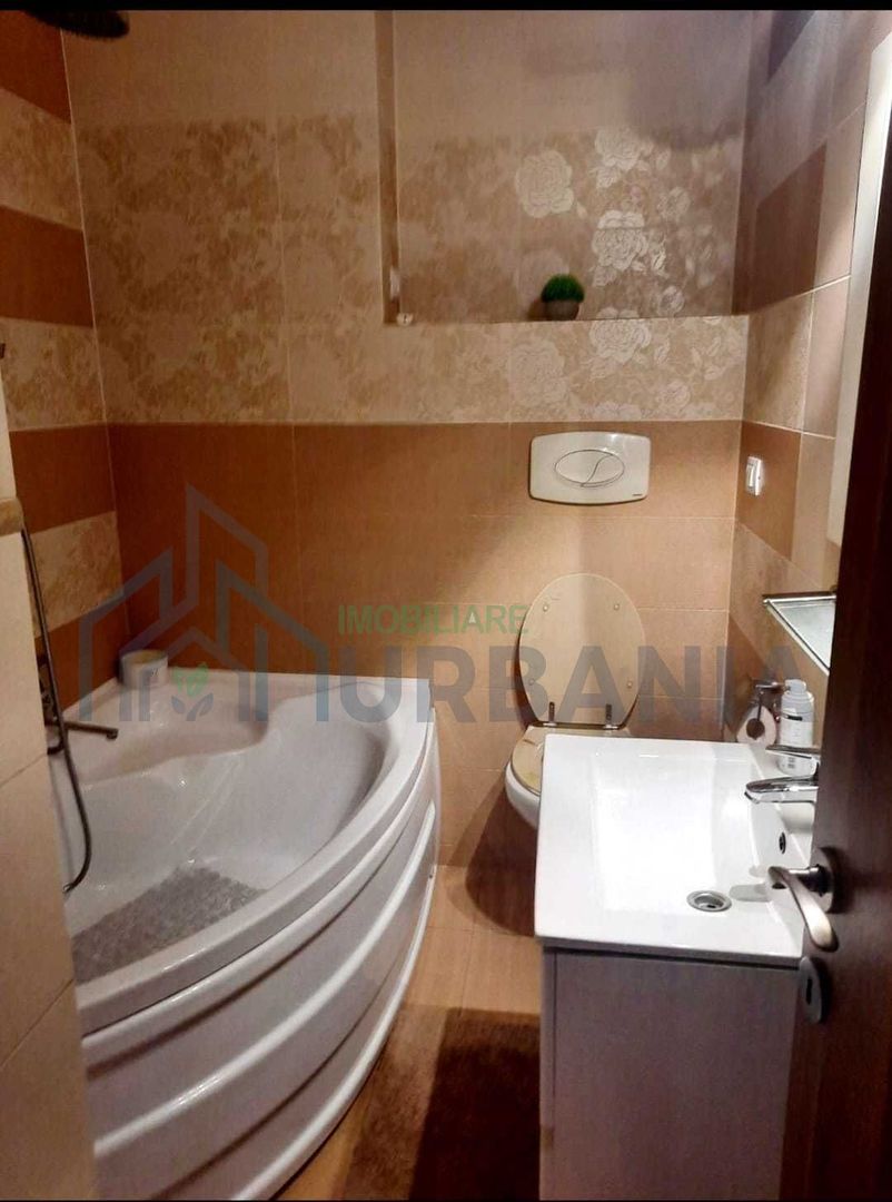 Apartament 3 camere în Complexul Bellevue Copou, cu loc de parcare și boxă - Poză 5