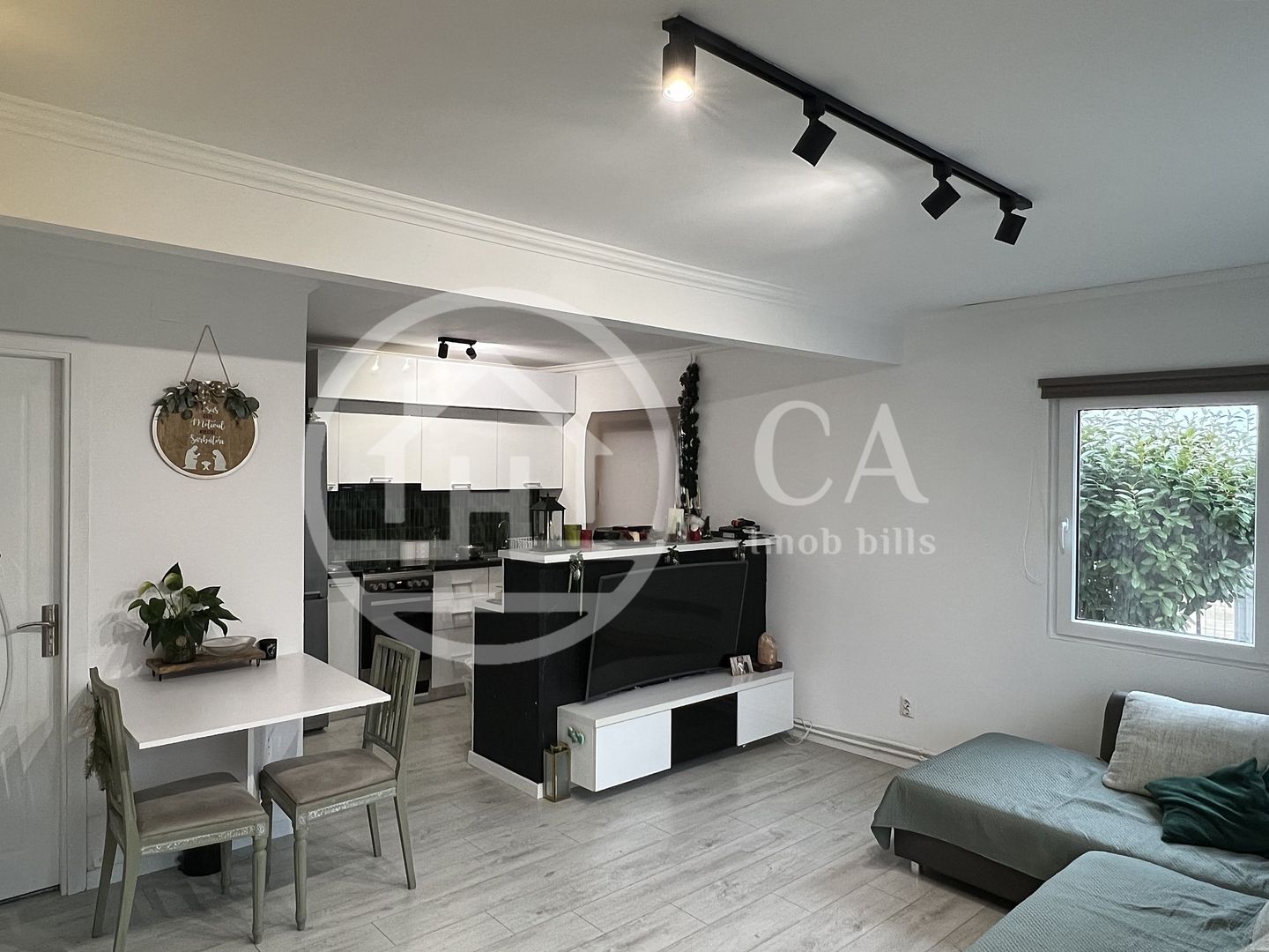 Apartament cu 2 camere de vanzare, Calea Santandrei, Oradea - Poză 1