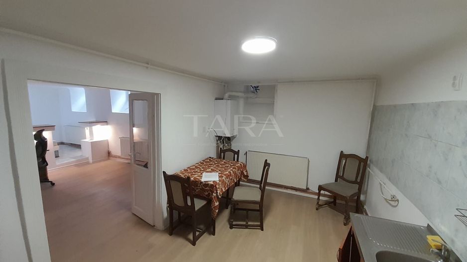 Vanzare apartament cu 2 camere in zona Ultracentrala - Poză 2