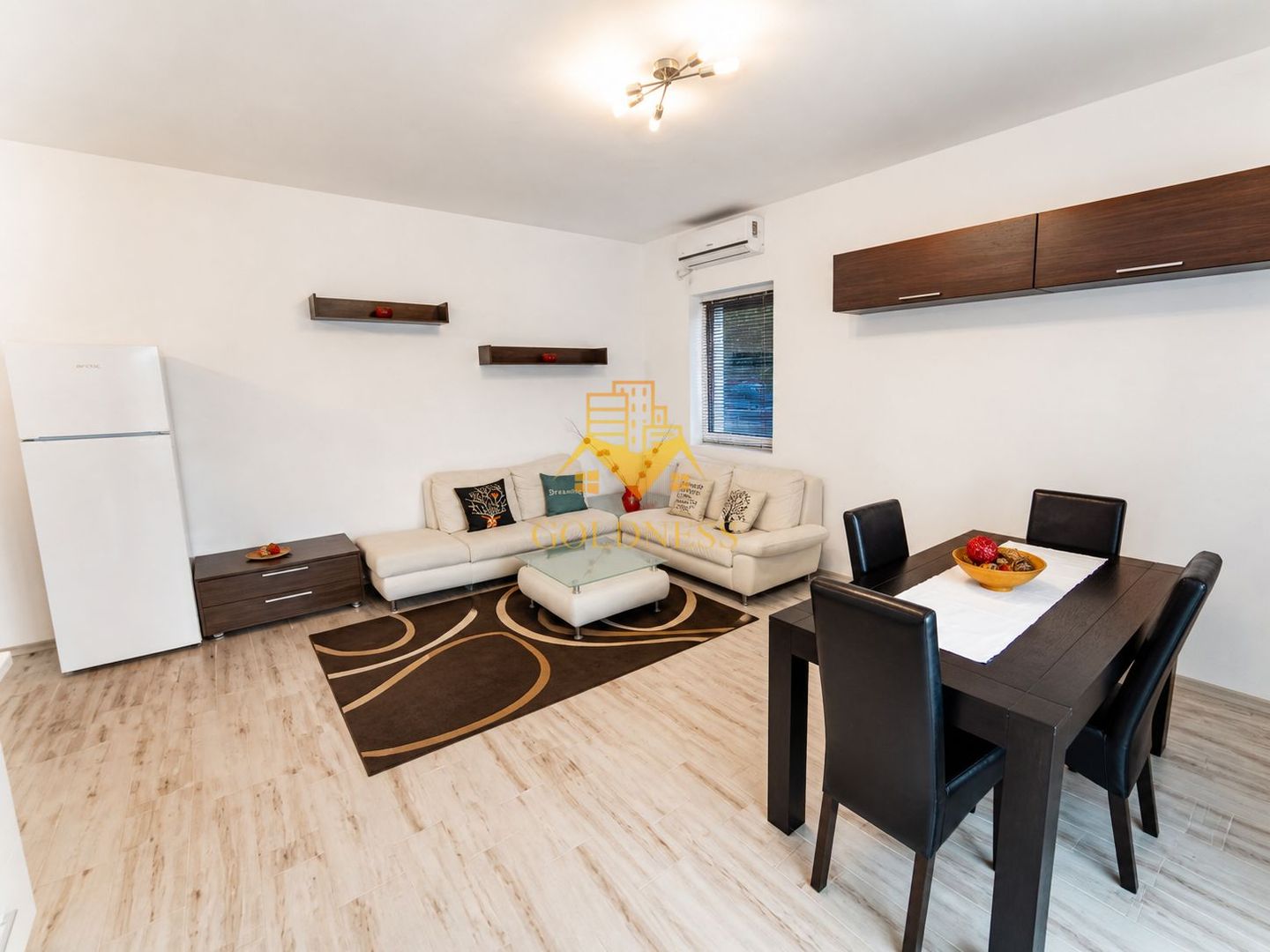 2 camere open space, Modern, Parcare, Buna Ziua, Grand Hotel Italia - Poză 1