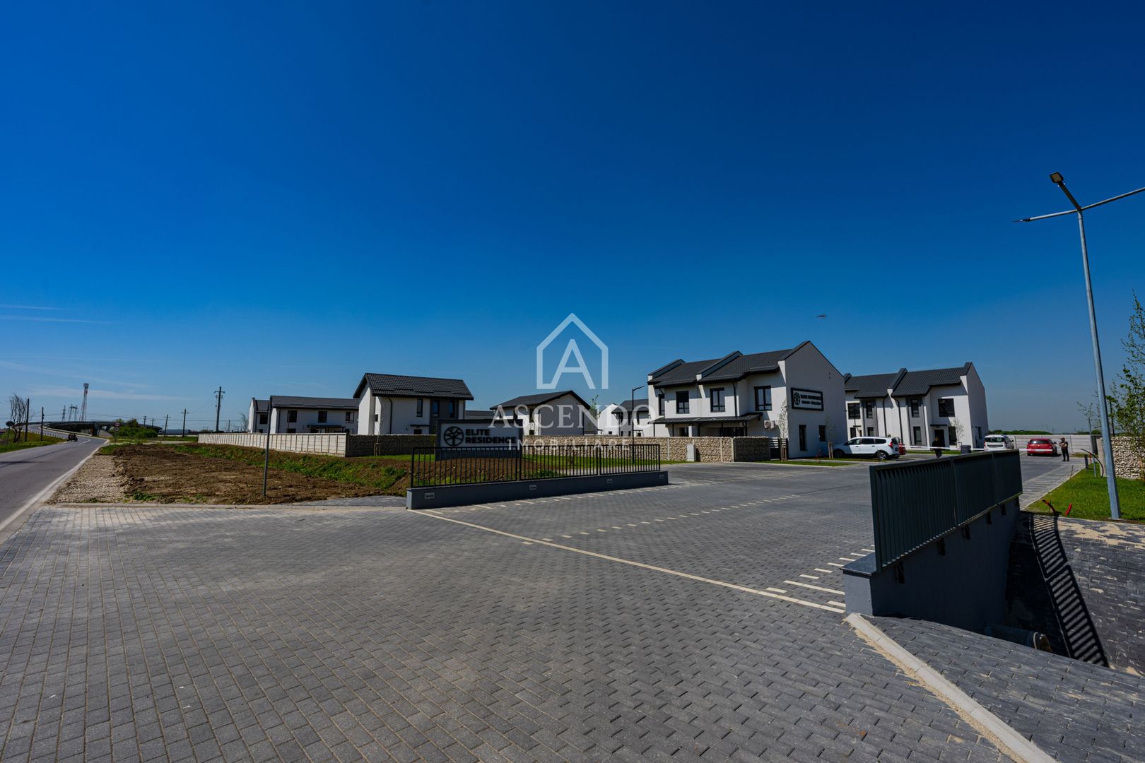 Case noi în Măgurele cu grădină proprie, parc privat și finisaje premium - Poză 21