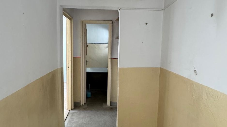 vand apartament 3 camere, zona Splai Mihai Viteazul , etaj superior - Poză 6