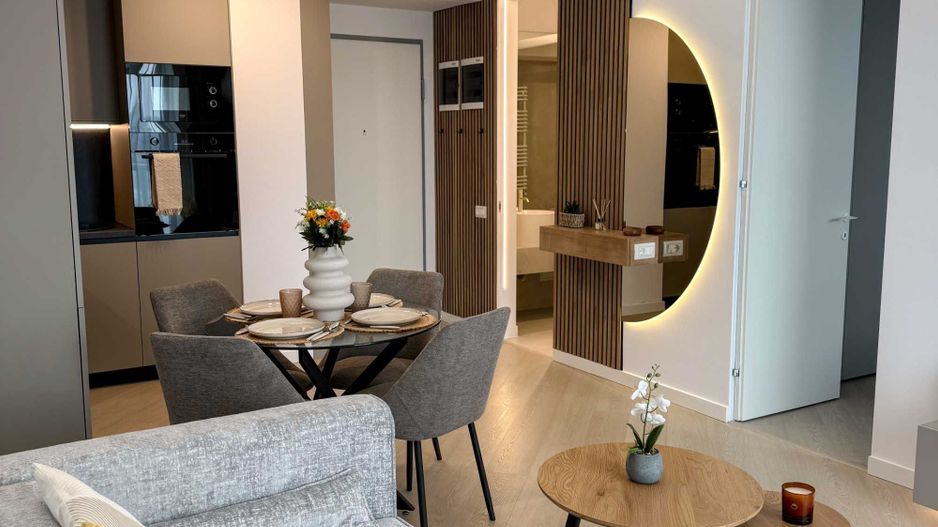 2 Camere Premium | Cortina North - Poză 2