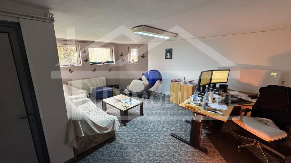 Vila cu 6 camere, 420mp,  teren 720mp, parcari, Zona Shopping City - Poză 10