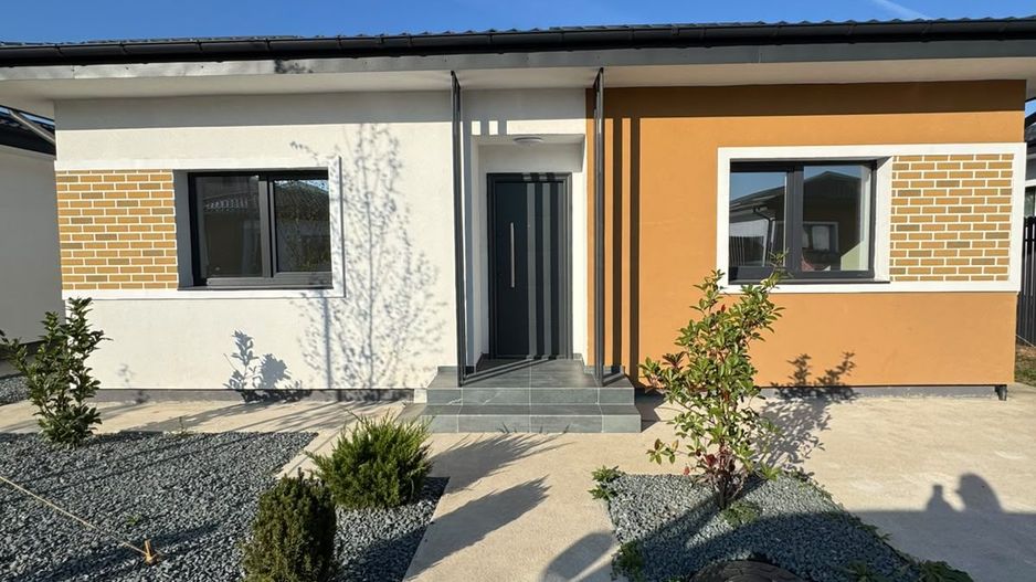 TVA INCLUS! Casa traditionala napoletana gata de mutat! - Poză 8