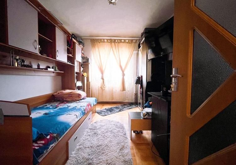 Zonă Centrală, bloc nou, apartament cu priveliște | 70 mp utili |  loc parcare - Poză 9