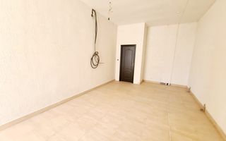 Spatiu de vanzare - Poză 2