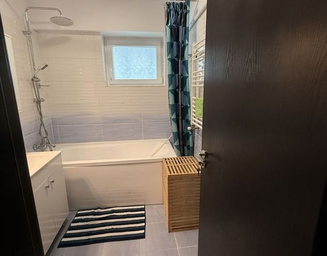 Apartament 2 camere lux, bloc nou, terasă 20 mp, centrală proprie, preț excelent - Poză 15