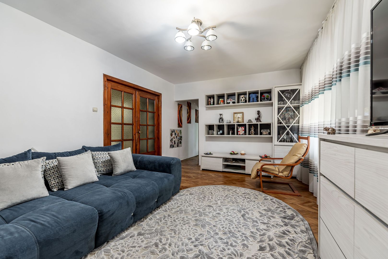 🏡 3 camere, 2 băi, parter – Aurel Vlaicu | 79.000 € - Poză 1