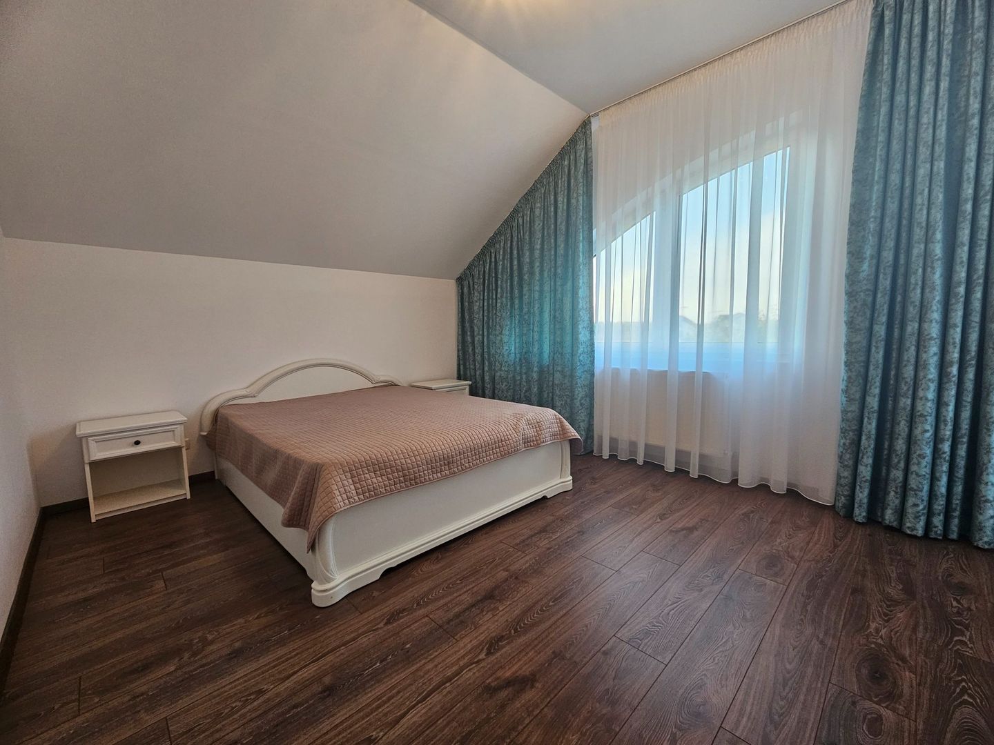 Casa de inchiriat cu  curte 500 metri Baneasa Aviatiei recent renovata - Poză 7
