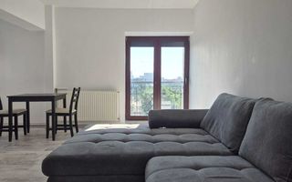 Apartament 2 camere, centrală proprie, modern, vedere spectaculoasă - Poză 2