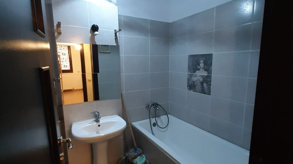 GARSONIERĂ RAHOVA IDEAL RESIDENCE - Poză 9