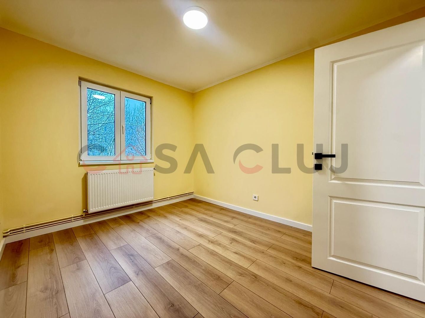 3 camere,renovat, etaj intermediar, Piața Flora - Poză 7