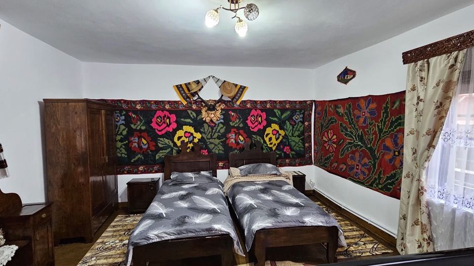 Cazare in Bucovina, Gura Humorului, 400 lei/noapte/toata casa - Poză 17