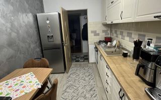 Apartament 3 camere Tudor (zona Fortuna) - Poză 2