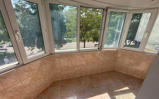 Apartament 3 camere, 78 mp, etaj 1, cu vedere la esplanada Nicolina, Iași - Poză 2